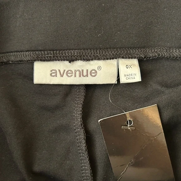 Black Slim Fit Pants - Picture 3 of 3